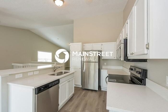 5375 Slickrock Dr - Photo 7 of 17