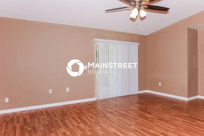 225 Gordon Road Northwest - Photo 3 of 17