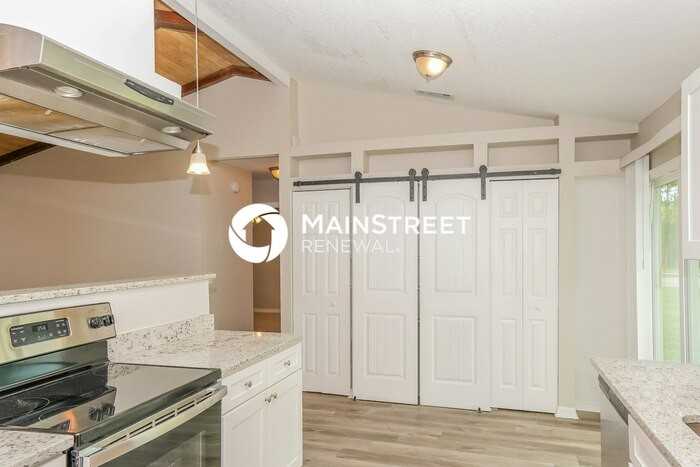 394 Sherman St Se - Photo 5 of 16