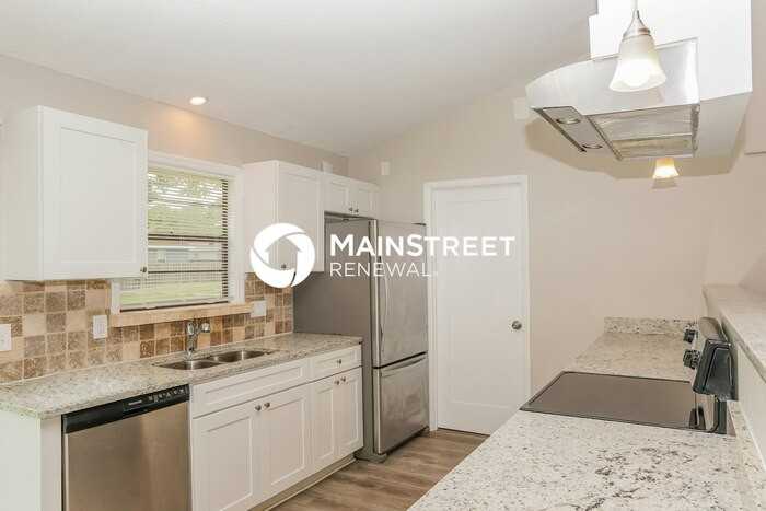 394 Sherman St Se - Photo 6 of 16