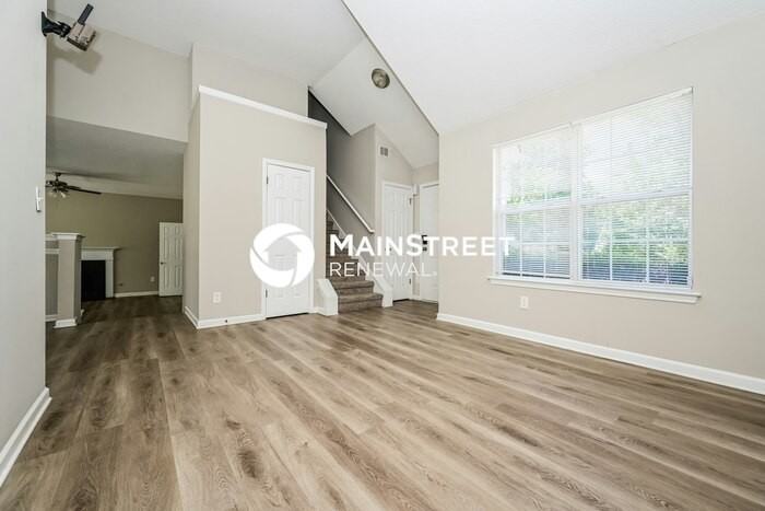 4413 Idlewood Park - Photo 2 of 18