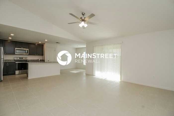 12019 Indian Grass Way - Photo 3 of 16