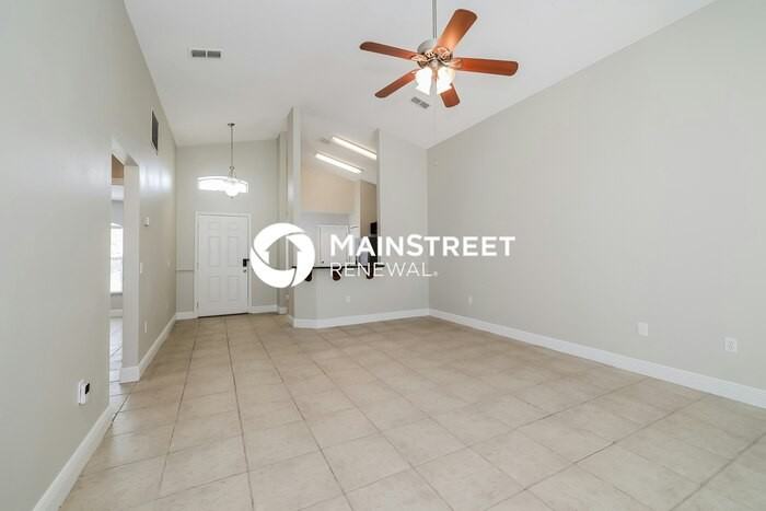 417 Peppermill Cir - Photo 2 of 16