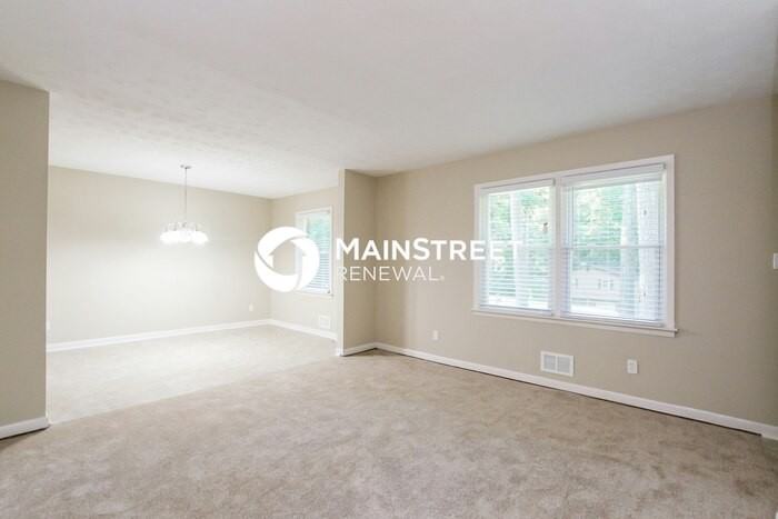 418 Smyrna Powder Springs Road Southwest - Photo 2 of 15