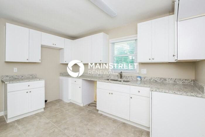 418 Smyrna Powder Springs Road Southwest - Photo 5 of 15