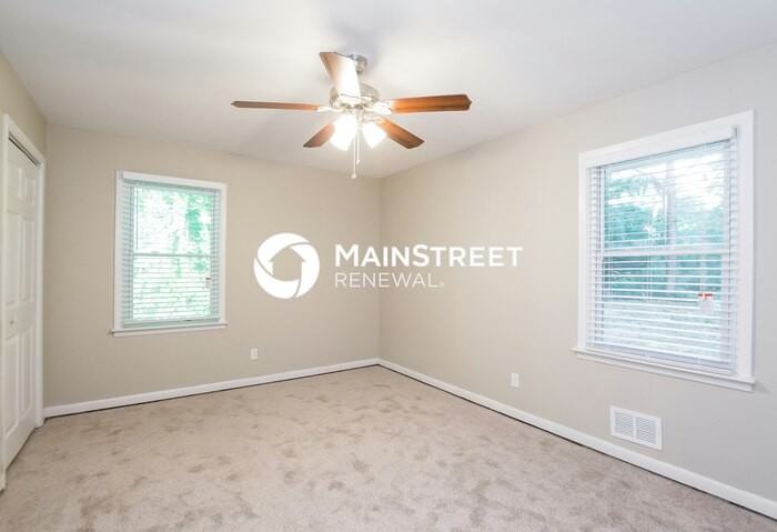 418 Smyrna Powder Springs Road Southwest - Photo 6 of 15