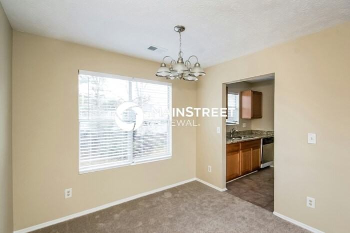 3048 Laurengate Dr - Photo 5 of 15