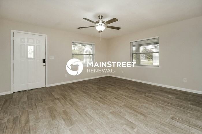 2065 West Pkwy - Photo 3 of 21