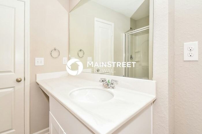 301 Augusta Woods Drive - Photo 6 of 17