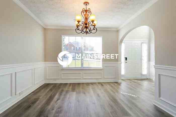 210 Heaton Place Trl - Photo 4 of 17