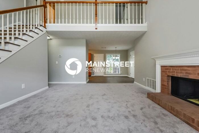 160 Willow Tree Terrace - Photo 4 of 17