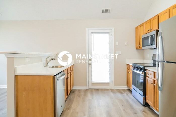 4976 Wolfcreek View - Photo 5 of 17