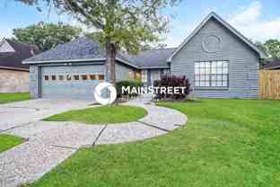 2627 S Brompton Dr - Photo 1 of 1