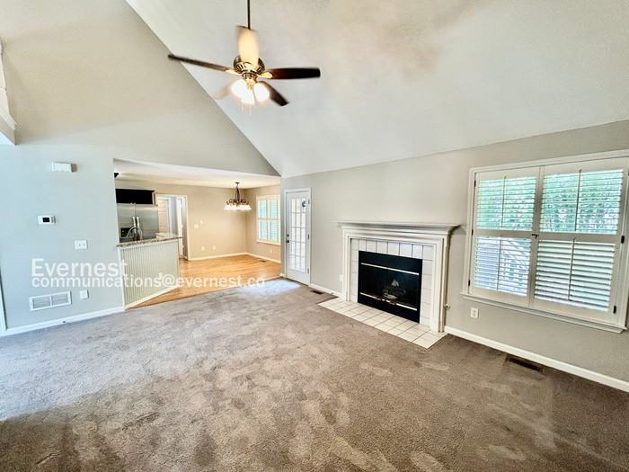 715 Welford Road - Photo 6 of 37