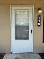 featured image of 813 E Rosewood Ln