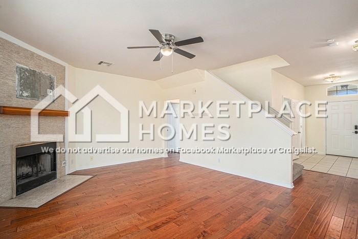 200 Frontier Cv - Photo 4 of 27