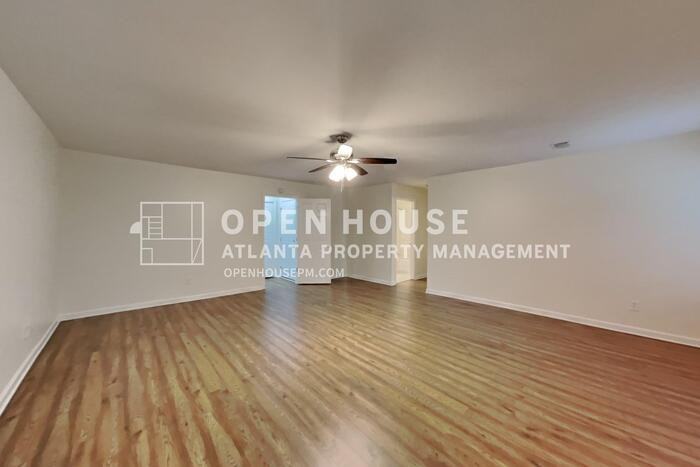 5135 Gable Ridge Way - Photo 7 of 31