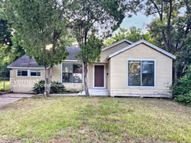 815 Roosevelt St - Photo 1 of 1