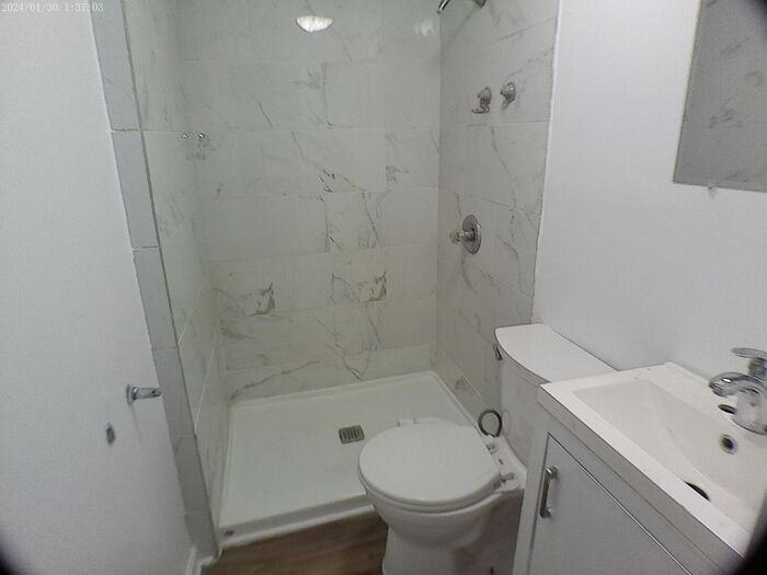 1061 W 33rd St - Photo 5 of 9