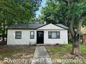 865 Par Ave - Photo 1 of 1