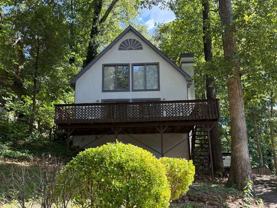 8439 Lake Dr - Photo 1 of 1