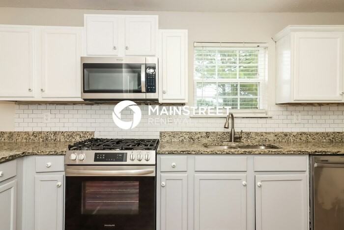 17 Freedom Court - Photo 7 of 19