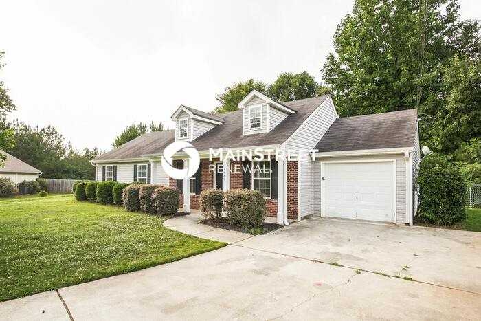 4980 Wolfcreek View - Photo 2 of 15