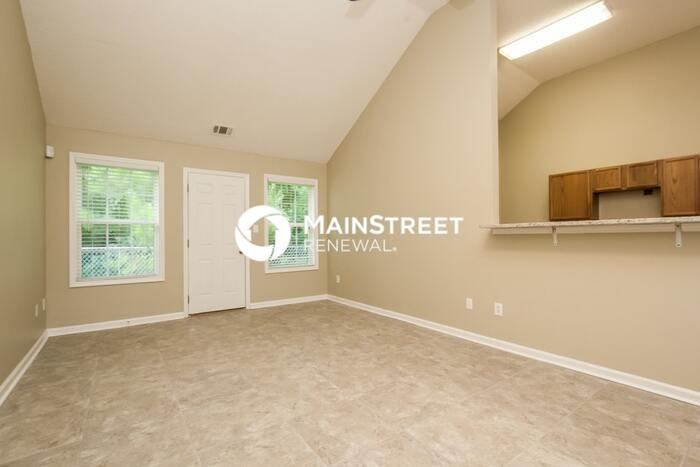 4980 Wolfcreek View - Photo 4 of 15