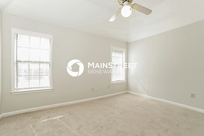 6857 Dovefield Lane - Photo 7 of 19