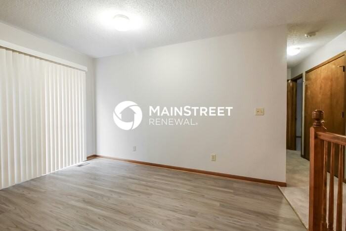 927 Nw 62nd Ter - Photo 7 of 18