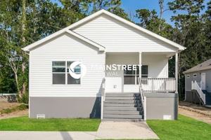 featured image of 9334 Crestview Dr