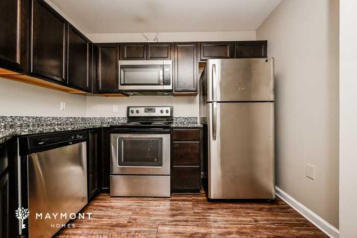 2215 Marlin Dr - Photo 7 of 13