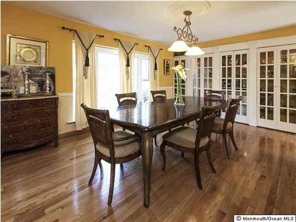 702 Deal Rd - Photo 3 of 6