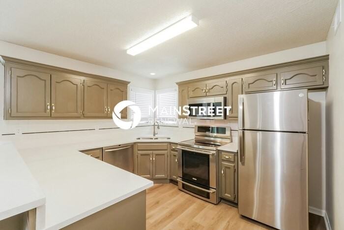 7201 E 134th Ter - Photo 6 of 20