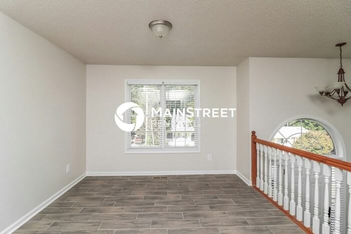 435 Amy Blvd - Photo 7 of 19