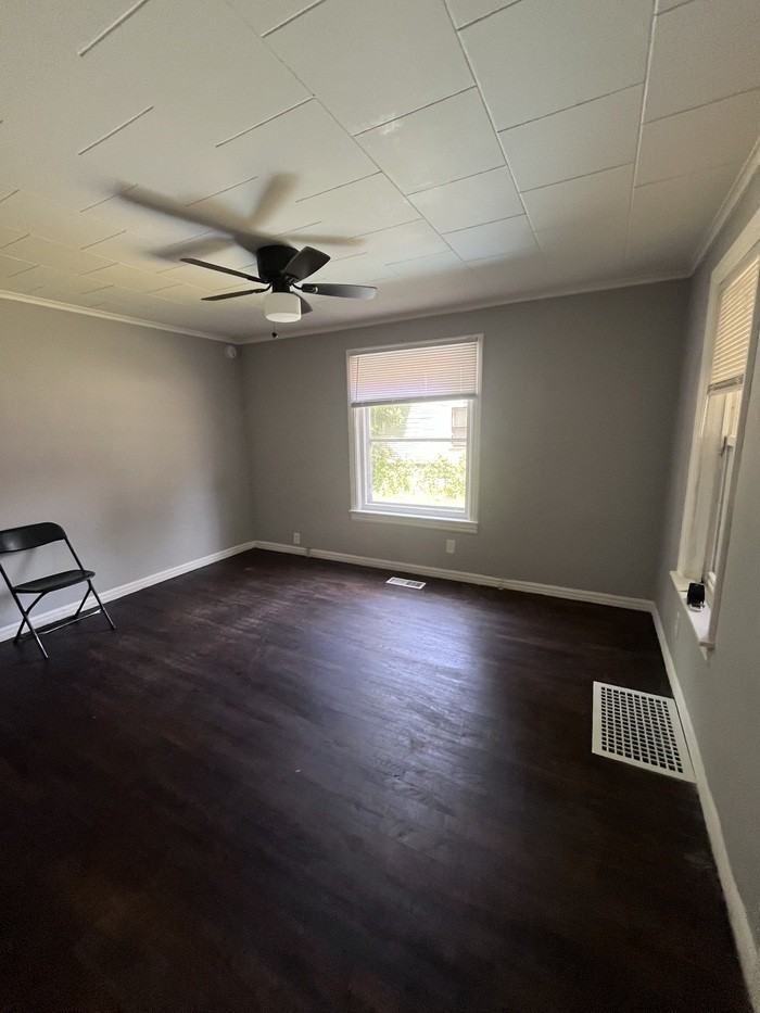 636 Florence St - Photo 6 of 22