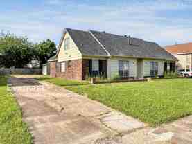 6630 Hampstead Cv - Photo 1 of 1