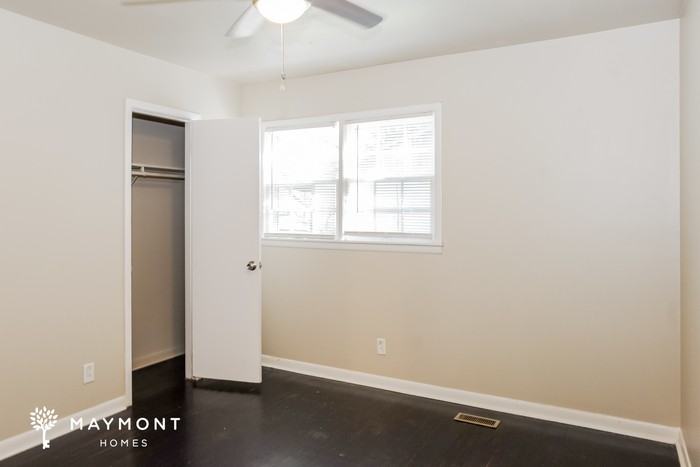 3054 Boswell Drive Northwest - Photo 6 of 12