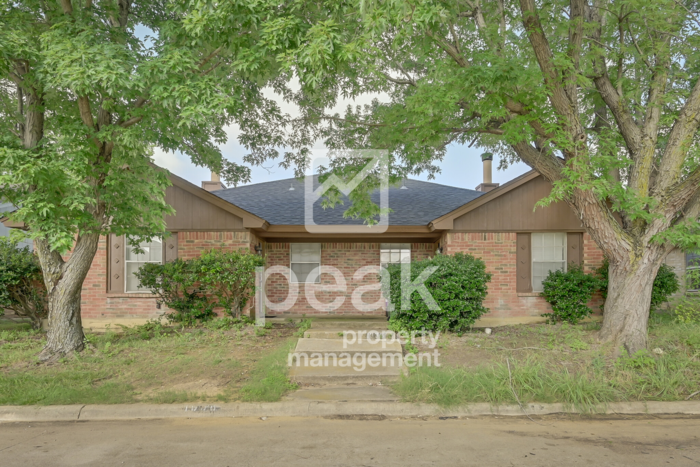 1038 Enfilar Lane - Photo 2 of 38