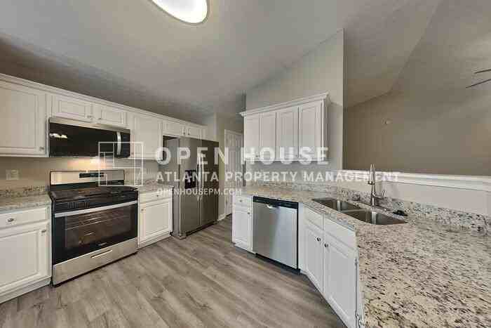 3318 Freedom Lndg Nw - Photo 5 of 17