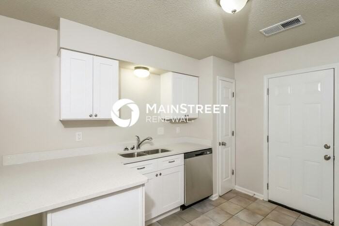 7073 Gleneagles Dr - Photo 6 of 18