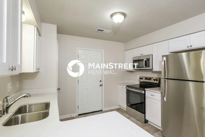 7073 Gleneagles Dr - Photo 7 of 18