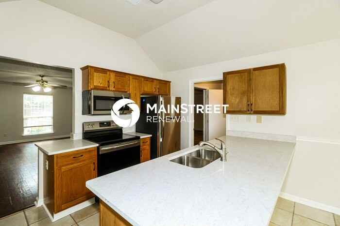 11215 Ram Hill Cv - Photo 7 of 19