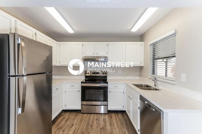 1418 Monte Lake Drive - Photo 4 of 16