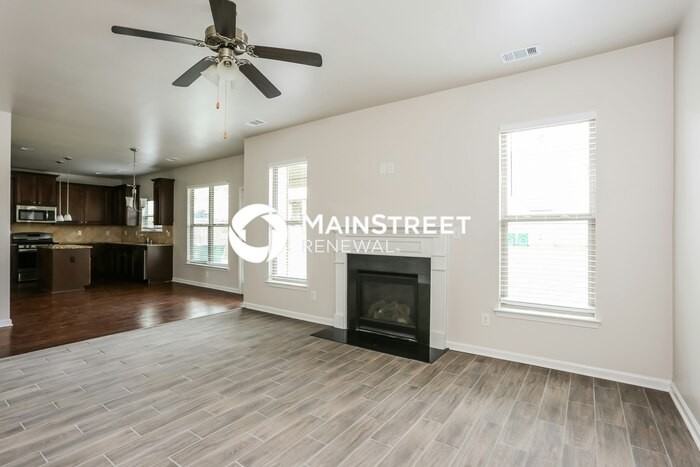 12185 Centerra Drive - Photo 4 of 19