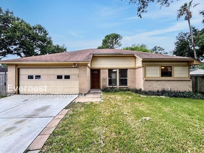 15231 Cabots Landing Dr