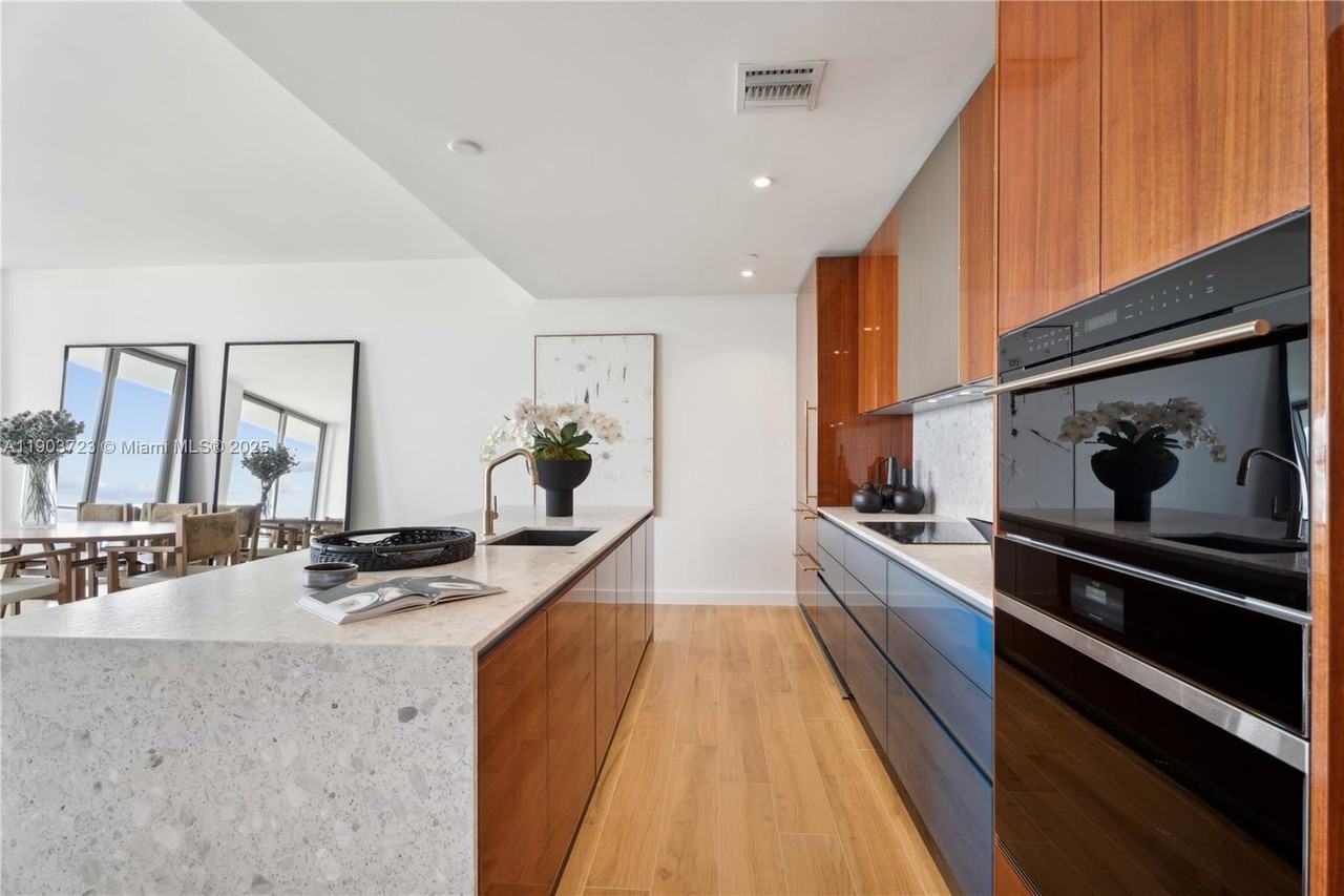 Blaine St & Tigertail Ave - Photo 5 of 18