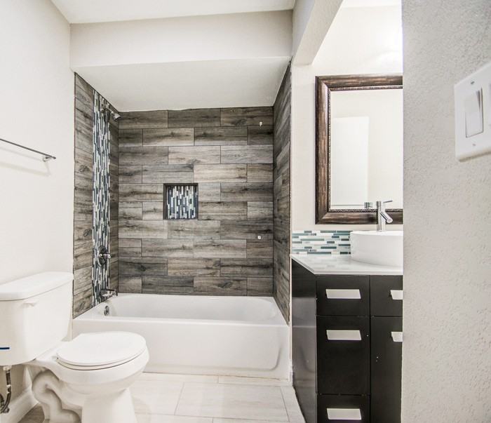 1046 E Bluebell Ln - Photo 5 of 41