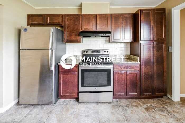 9637 Langan St - Photo 5 of 16