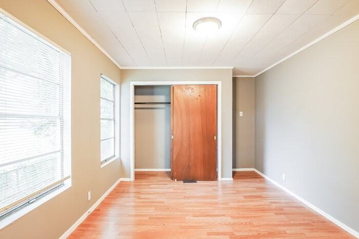 6629 Grasselli Rd - Photo 7 of 15